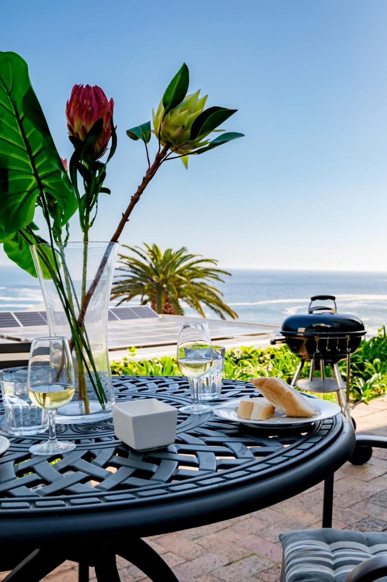 Camps Bay Terrace Suite Cape Town Exterior photo