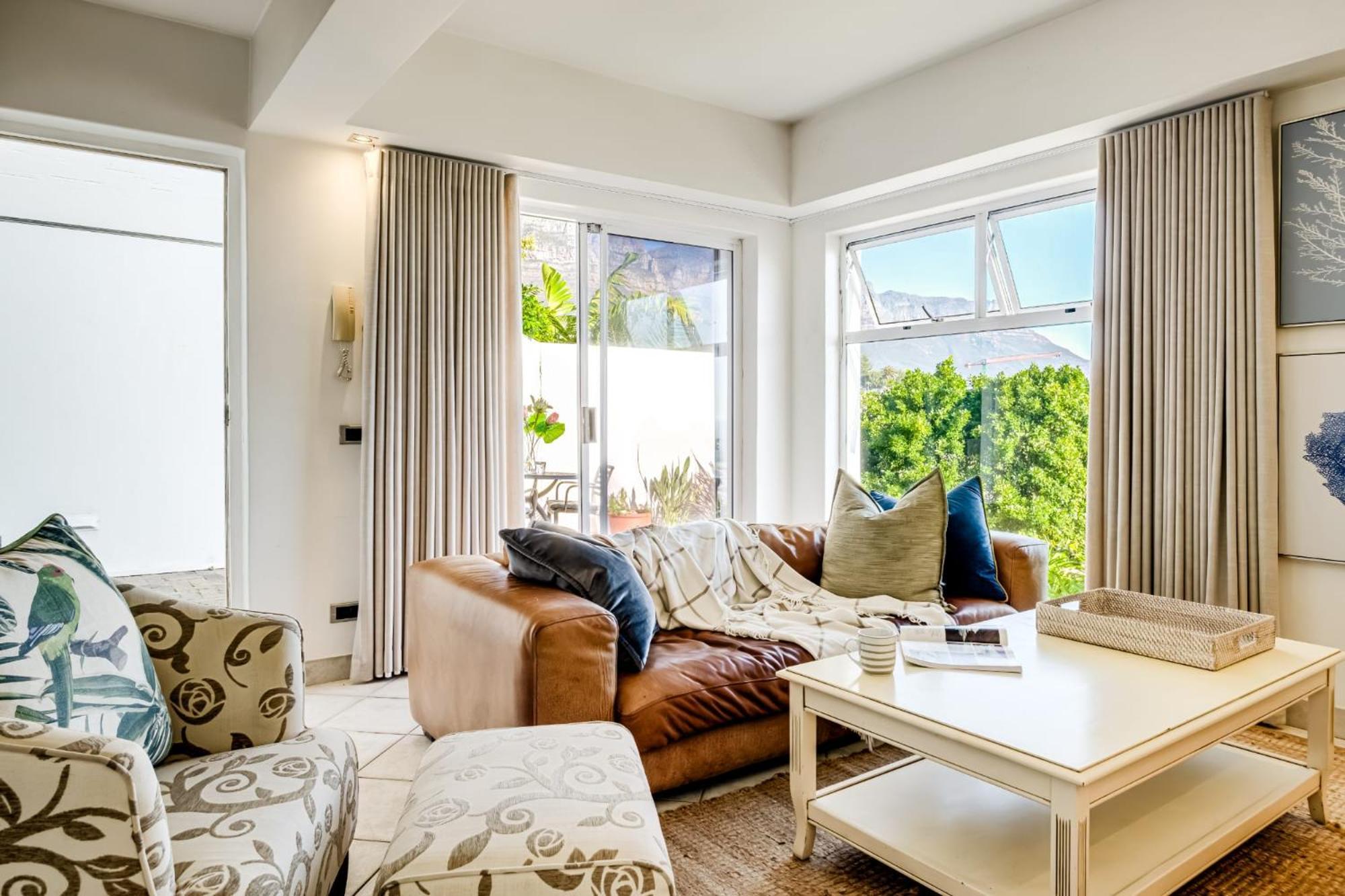 Camps Bay Terrace Suite Cape Town Exterior photo